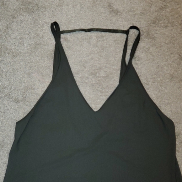 Lululemon Run: Set Free Tank💚 - Picture 5 of 12